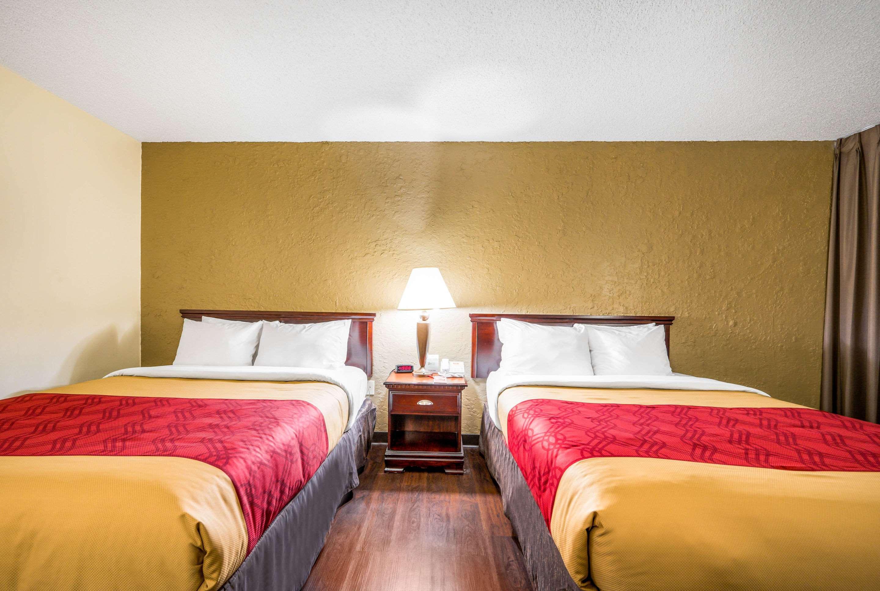 Econo Lodge Corinth Exterior foto